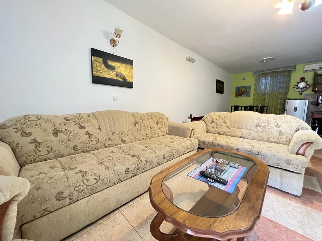 Image of House - 5 Bedrooms - 5 Bathrooms for Sale in Bar-Utjeha-Montenegro, Image 6